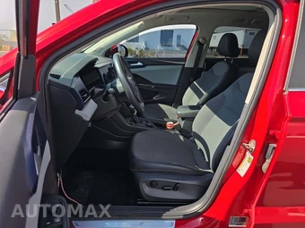 2022 Volkswagen Taos SE - miniatura 7