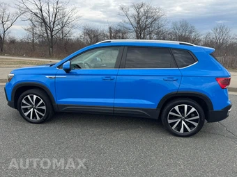 2022 Volkswagen Taos SE - miniatura 7