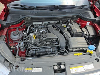 2022 Volkswagen Taos SE - miniatura 15
