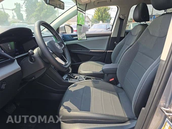 2022 Volkswagen Taos SE - miniatura 3