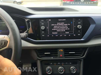 2022 Volkswagen Taos SE - miniatura 10