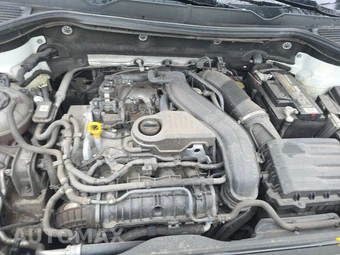 2022 Volkswagen Taos SE - miniatura 15