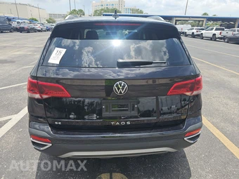 2022 Volkswagen Taos SE - miniatura 5