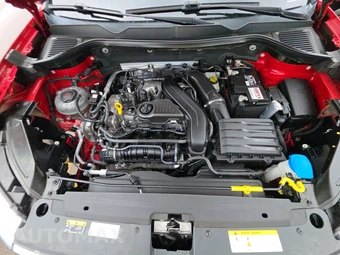 2022 Volkswagen Taos SE - miniatura 15