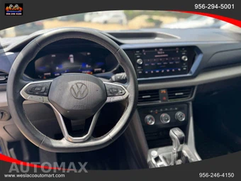 2022 Volkswagen Taos SE - miniatura 11