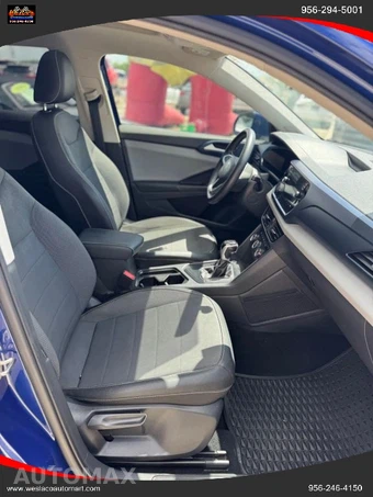 2022 Volkswagen Taos SE - miniatura 17