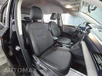 2022 Volkswagen Taos SE - miniatura 15
