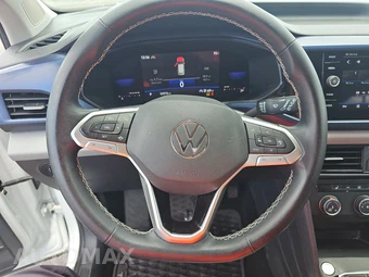 2022 Volkswagen Taos SE - miniatura 10