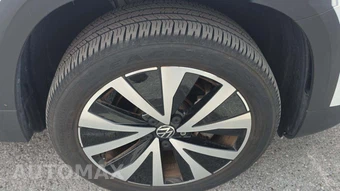 2022 Volkswagen Taos SE - miniatura 29