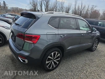 2022 Volkswagen Taos SE - miniatura 4