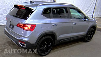 2022 Volkswagen Taos SE - miniatura 4