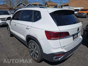 2022 Volkswagen Taos SE - miniatura 2