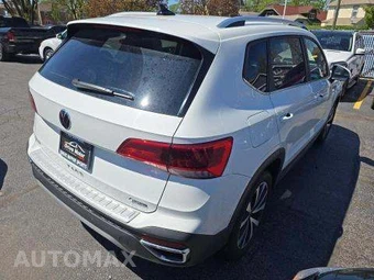 2022 Volkswagen Taos SE - miniatura 3