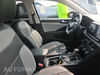 2022 Volkswagen Taos SEL - miniatura 8