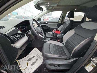 2022 Volkswagen Taos SEL - miniatura 6