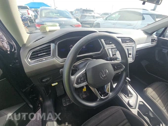 2022 Volkswagen Tiguan S – miniatura 11