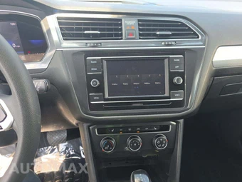 2022 Volkswagen Tiguan S – miniatura 10