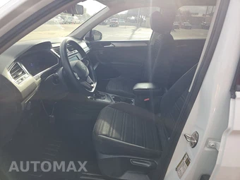 2022 Volkswagen Tiguan S - miniatura 7
