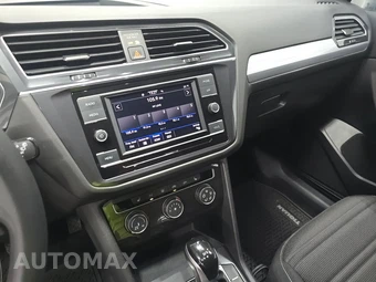 2022 Volkswagen Tiguan S - miniatura 11