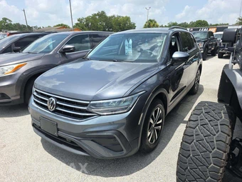 2022 Volkswagen Tiguan S