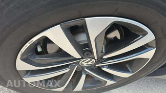 2022 Volkswagen Tiguan S – miniatura 23