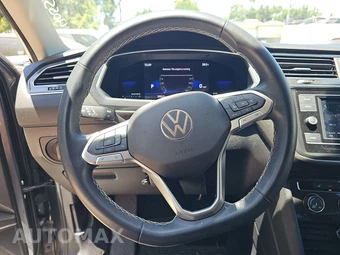 2022 Volkswagen Tiguan S - miniatura 10