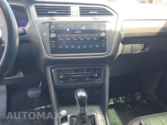 2022 Volkswagen Tiguan SE – miniatura 10