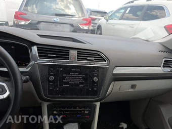 2022 Volkswagen Tiguan SE - miniatura 11
