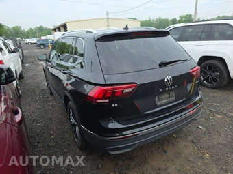 2022 Volkswagen Tiguan SE – miniatura 6