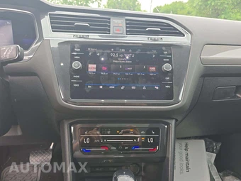 2022 Volkswagen Tiguan SE - miniatura 10