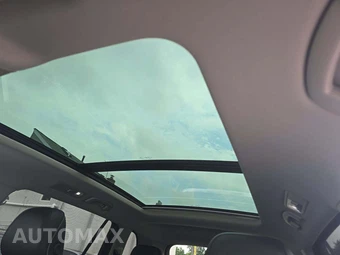 2022 Volkswagen Tiguan SE - miniatura 11