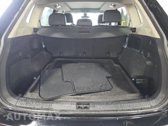 2022 Volkswagen Tiguan SE – miniatura 16