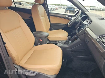 2022 Volkswagen Tiguan SE – miniatura 8