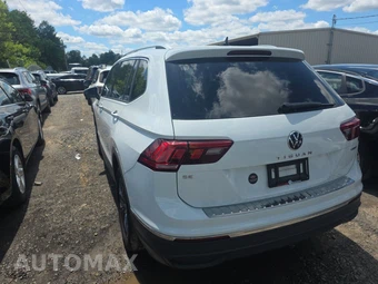2022 Volkswagen Tiguan SE - miniatura 6