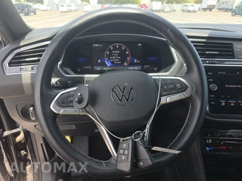 2022 Volkswagen Tiguan SE – miniatura 10
