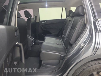 2022 Volkswagen Tiguan SE - miniatura 13