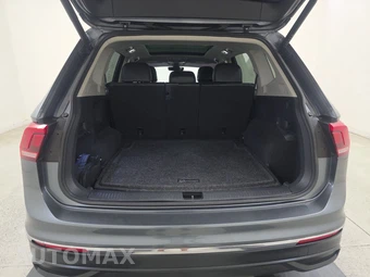 2022 Volkswagen Tiguan SE - miniatura 16
