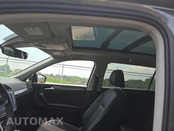 2022 Volkswagen Tiguan SE - miniatura 18