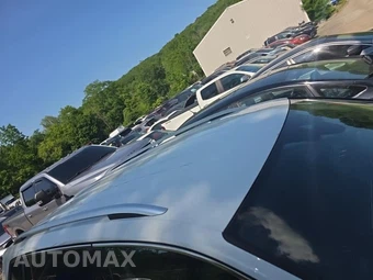 2022 Volkswagen Tiguan SE – miniatura 12