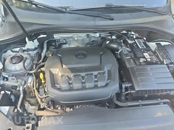 2022 Volkswagen Tiguan SE – miniatura 18