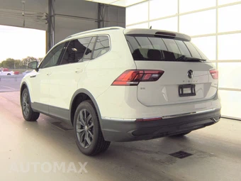 2022 Volkswagen Tiguan SE - miniatura 6