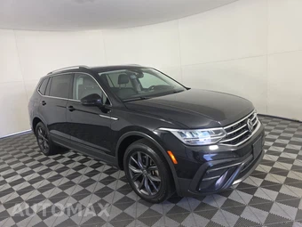 2022 Volkswagen Tiguan SE - miniatura 3
