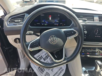 2022 Volkswagen Tiguan SE – miniatura 10