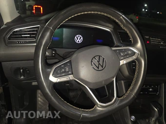 2022 Volkswagen Tiguan SE - miniatura 16