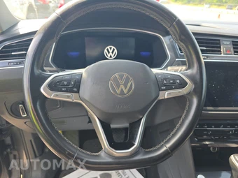 2022 Volkswagen Tiguan SE – miniatura 10