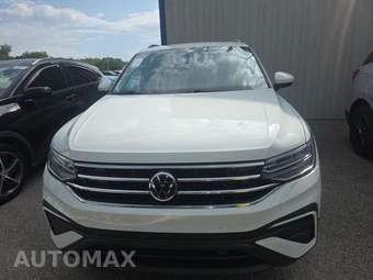 2022 Volkswagen Tiguan SE - miniatura 2