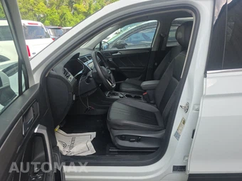 2022 Volkswagen Tiguan SE - miniatura 7