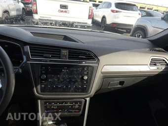 2022 Volkswagen Tiguan SE – miniatura 11