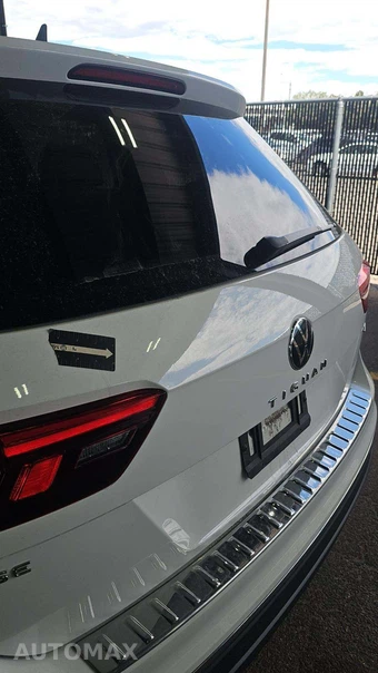 2022 Volkswagen Tiguan SE – miniatura 20