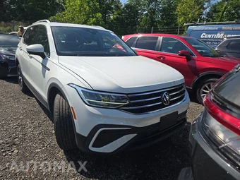 2022 Volkswagen Tiguan SE – miniatura 2